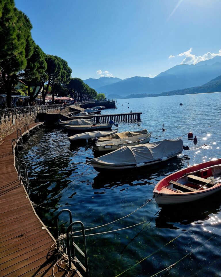 lake como view